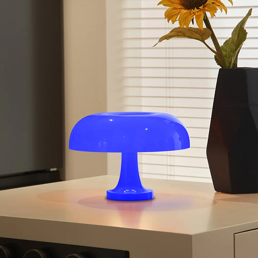 Chic Glow Table Lamp